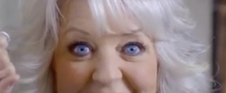 Illustration for article titled Paula Deen's New Game Commercial Is Totally Batshit